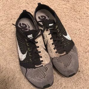 Nike Flyknit Racer